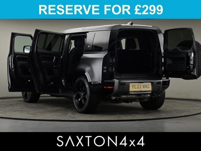 2025 Land Rover Defender 110