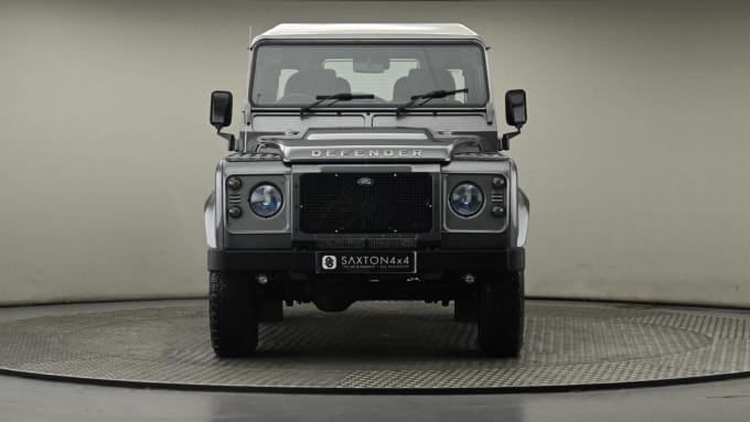 2025 Land Rover Defender 90