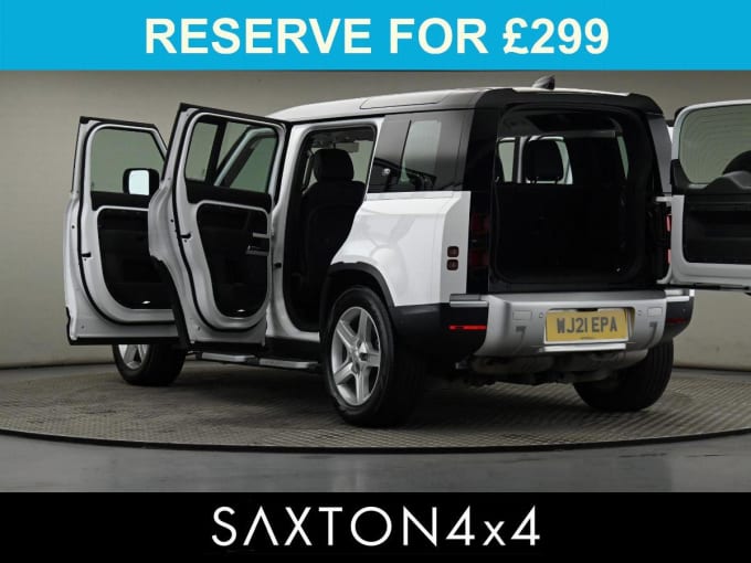 2025 Land Rover Defender 110