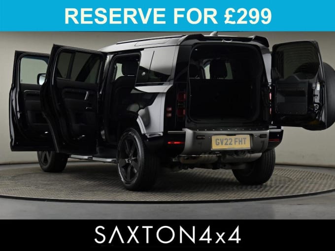 2025 Land Rover Defender 110