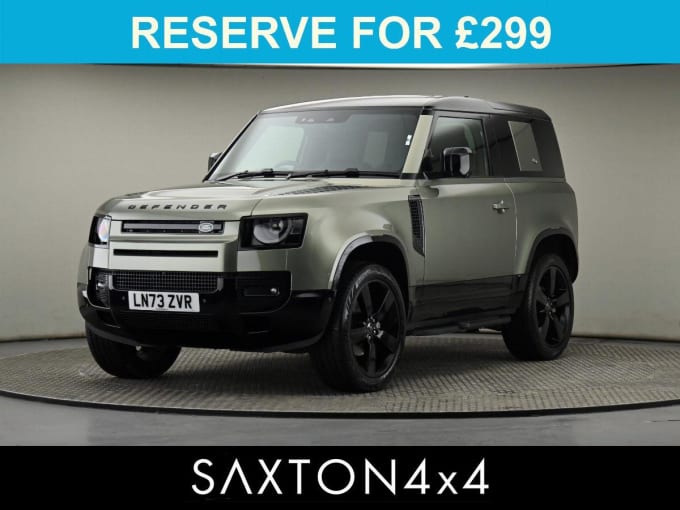 2025 Land Rover Defender 90