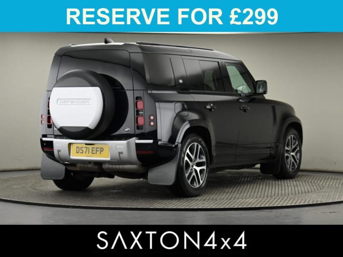 2025 Land Rover Defender 110