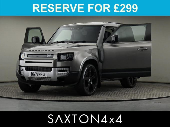 2025 Land Rover Defender 90