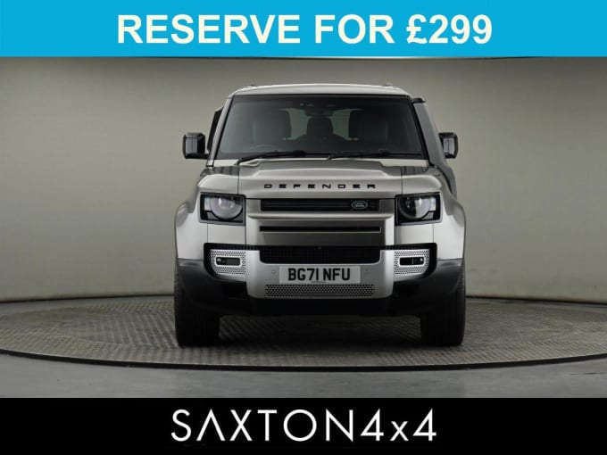 2025 Land Rover Defender 90