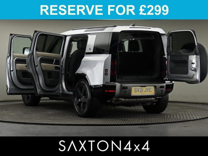 2025 Land Rover Defender 110