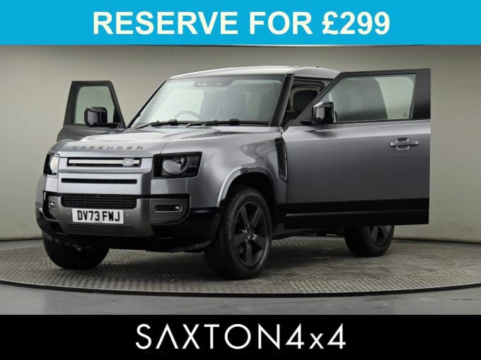 2025 Land Rover Defender 90
