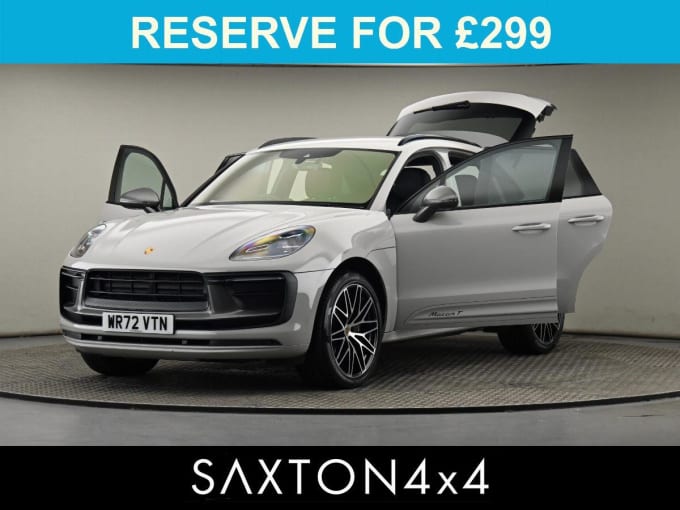 2025 Porsche Macan