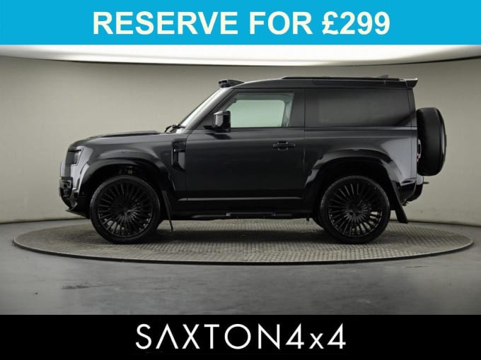 2025 Land Rover Defender 90