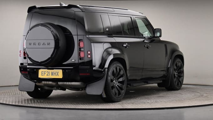 2025 Land Rover Defender 110