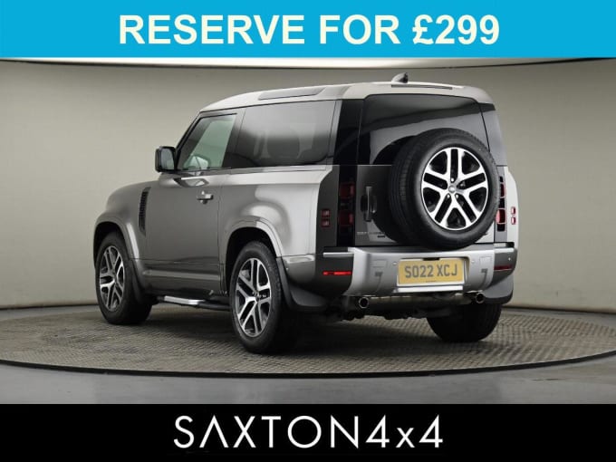2025 Land Rover Defender 90