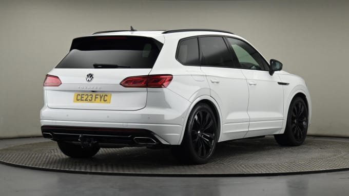 2025 Volkswagen Touareg