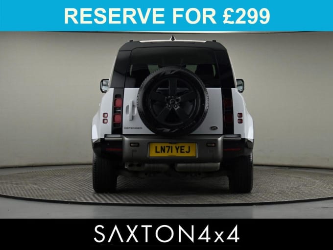 2025 Land Rover Defender 110