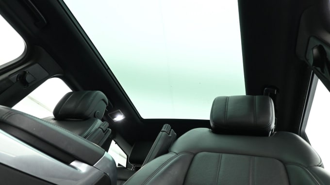 2025 Land Rover Range Rover Sport