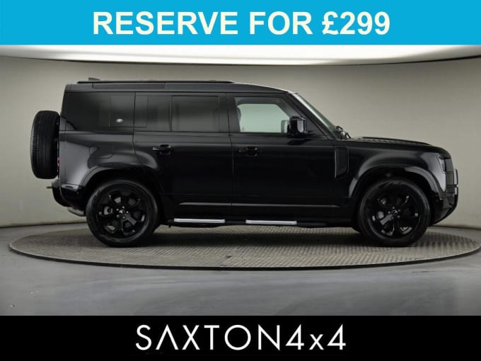 2025 Land Rover Defender 110