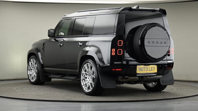 2025 Land Rover Defender 110