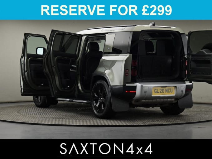 2025 Land Rover Defender 110