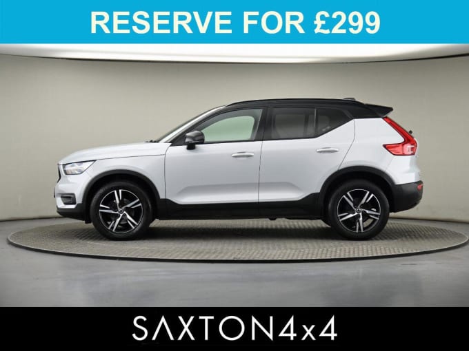 2025 Volvo Xc40