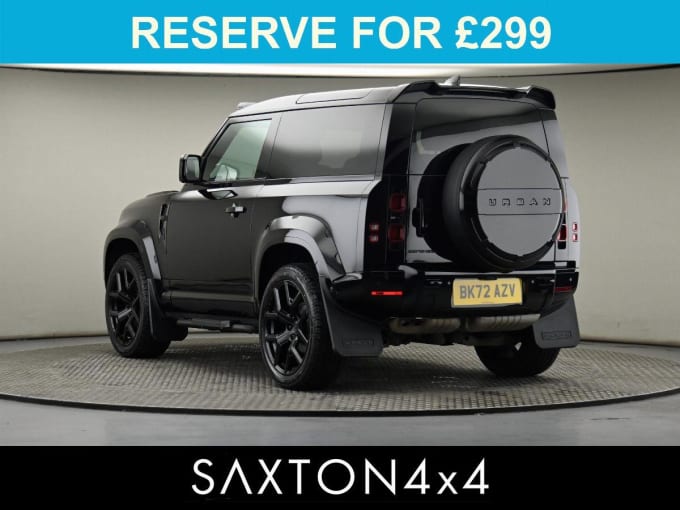 2025 Land Rover Defender 90