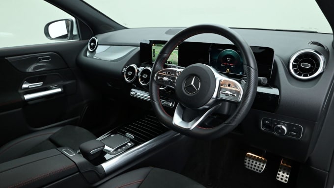 2025 Mercedes-benz Gla
