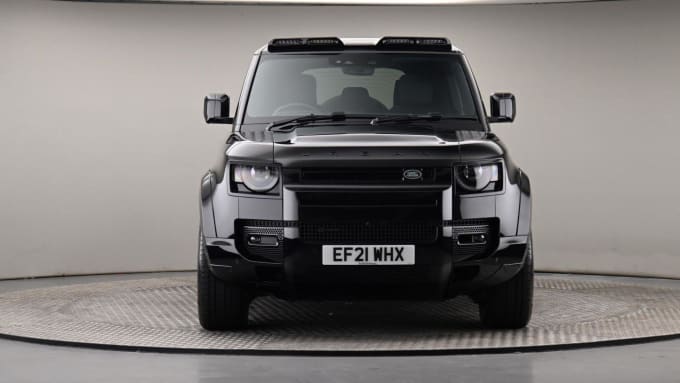 2025 Land Rover Defender 110