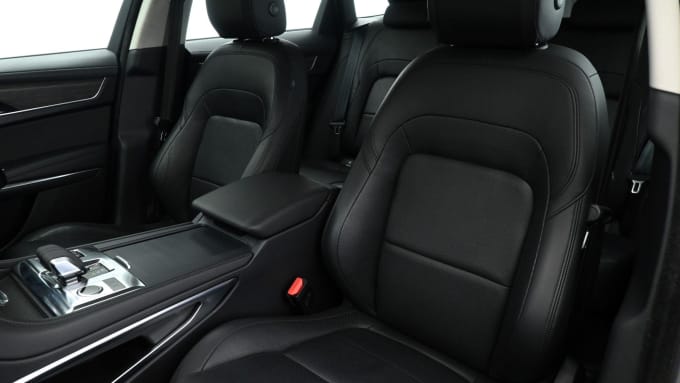 2025 Jaguar F-pace