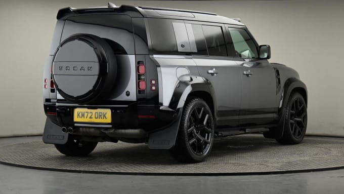 2025 Land Rover Defender 110