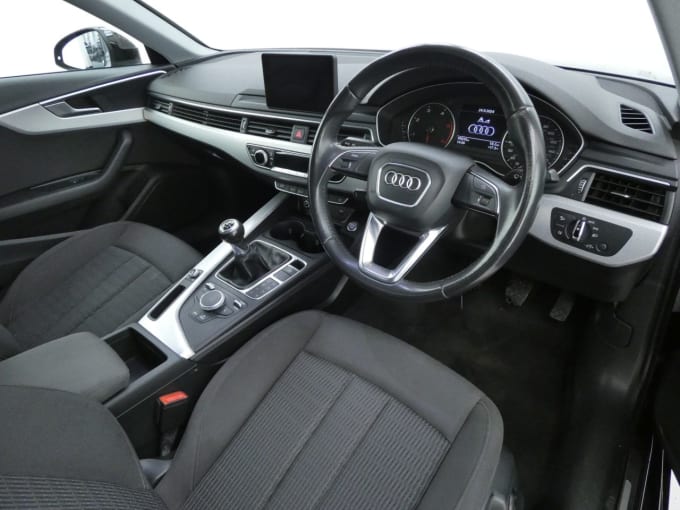 2017 Audi A4