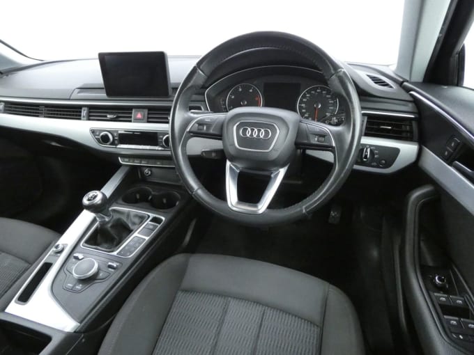 2017 Audi A4