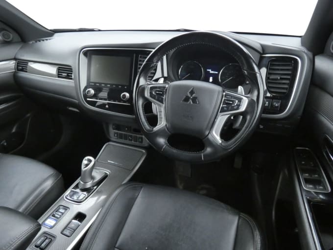 2024 Mitsubishi Outlander