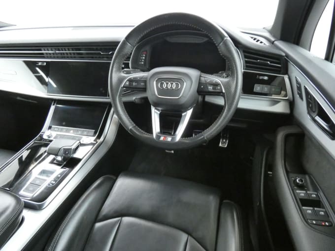 2025 Audi Q7