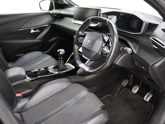 2025 Peugeot 208