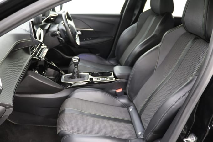 2025 Peugeot 208