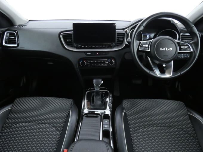 2025 Kia Ceed