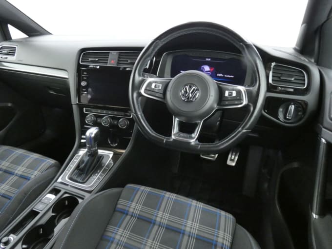 2024 Volkswagen Golf