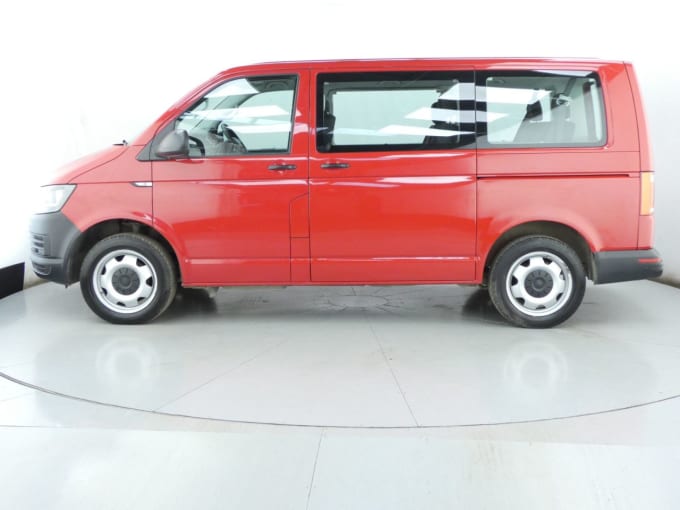 2025 Volkswagen Transporter Shuttle