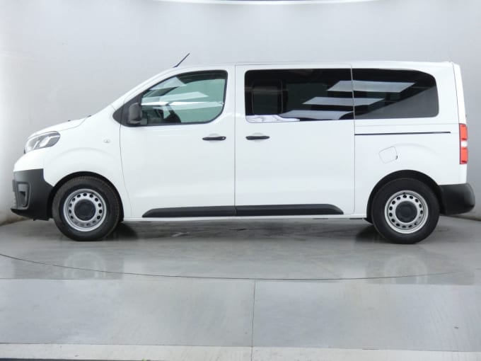 2024 Toyota Proace Verso