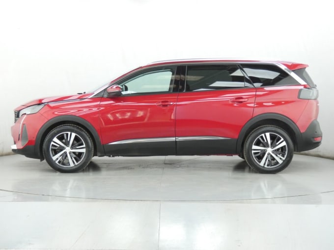 2024 Peugeot 5008