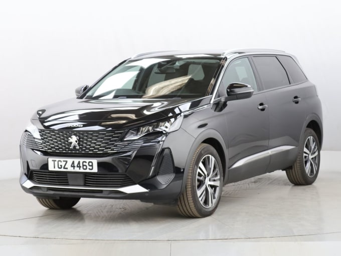 2025 Peugeot 5008