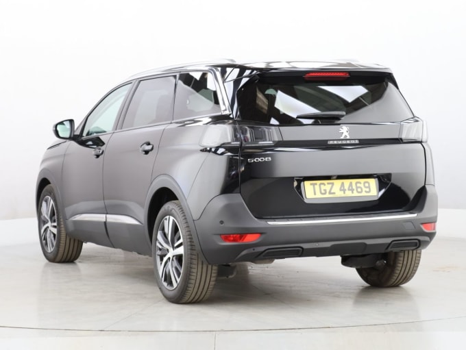 2025 Peugeot 5008
