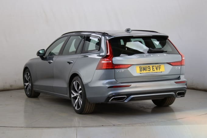 2024 Volvo V60