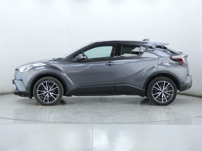 2024 Toyota Chr