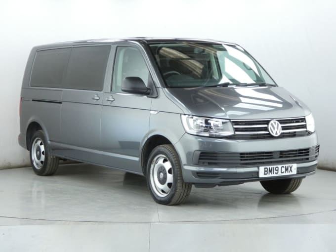 2025 Volkswagen Transporter Shuttle