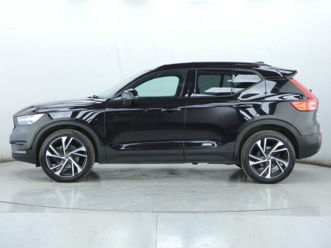 2024 Volvo Xc40