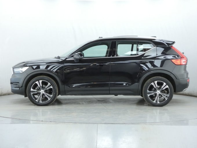 2024 Volvo Xc40