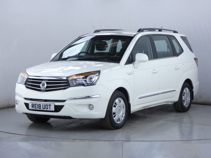 2024 Ssangyong Rodius Turismo