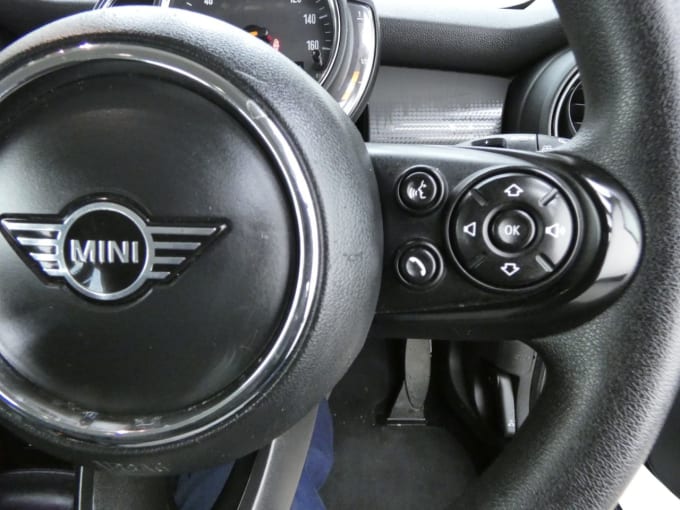 2024 Mini Hatch Cooper