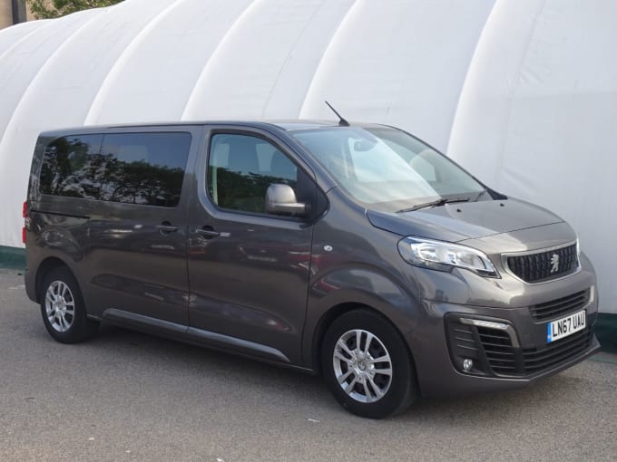 2024 Peugeot Traveller