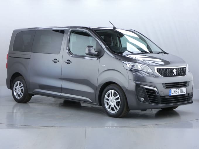 2025 Peugeot Traveller