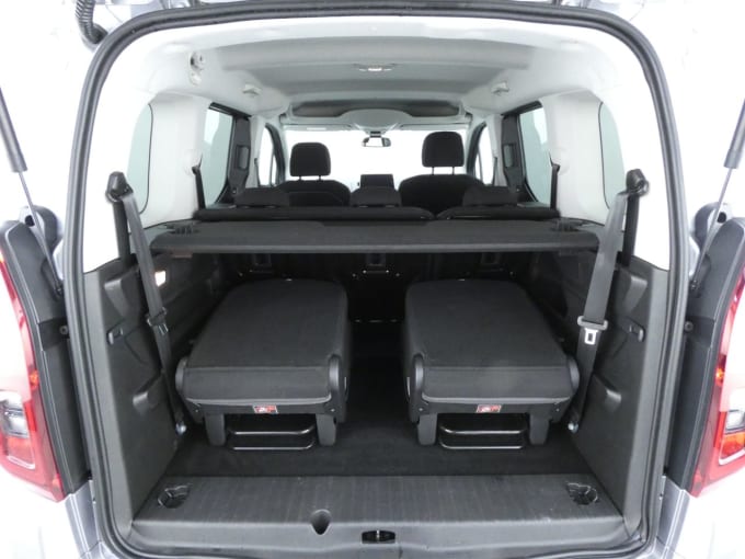 2025 Vauxhall Combo Life