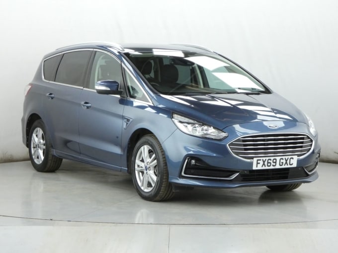 2025 Ford S-max